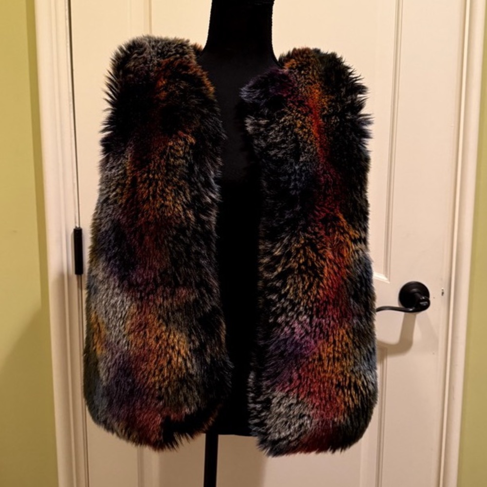 Laundry by Shelli Segal Multi Colorful Lined Sleeveless Faux Fur Vest Si…